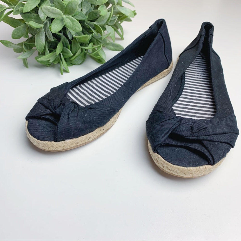 Peep-Toe Espadrilles Flats, Women’s 8